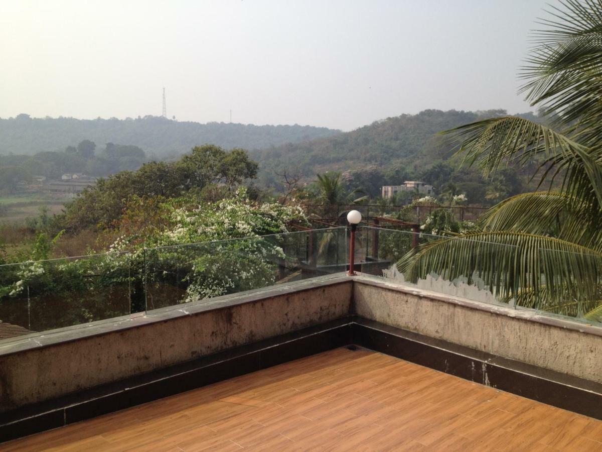 Royal Palms, Aarey Colony, Goregaon Villa มุมไบ ภายนอก รูปภาพ